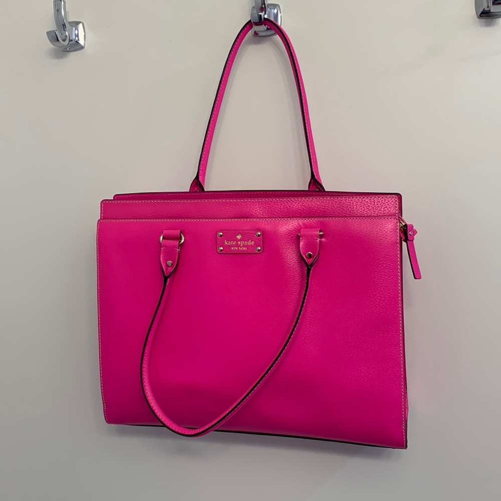Beautiful Kate Spade pink bag - Wellesley. Tag attached, unused, orange inside.